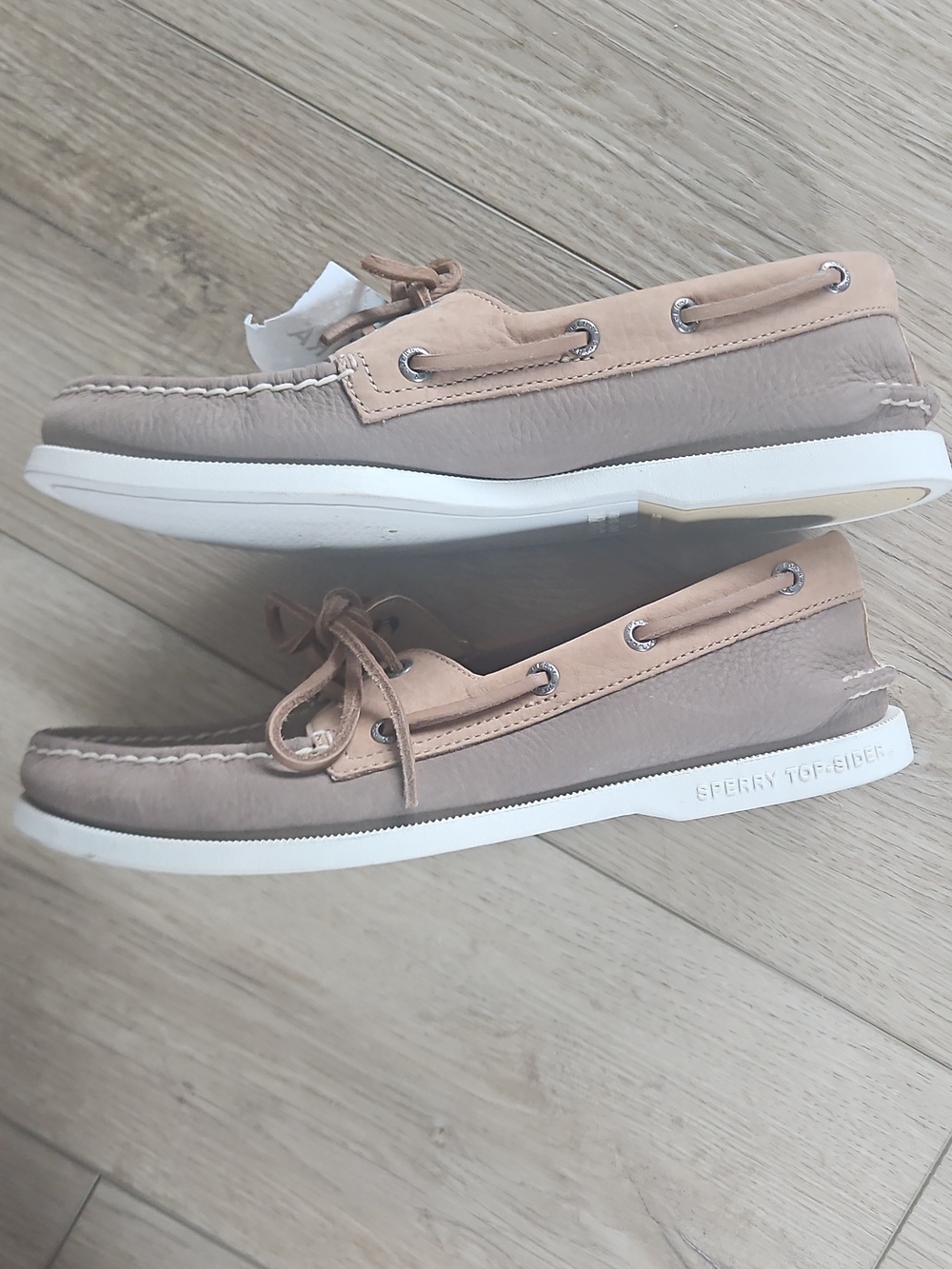 Sperry Topsider Women's Light Tan Suede Boat Shoes Moccasins Loafere - Picture 2 of 6